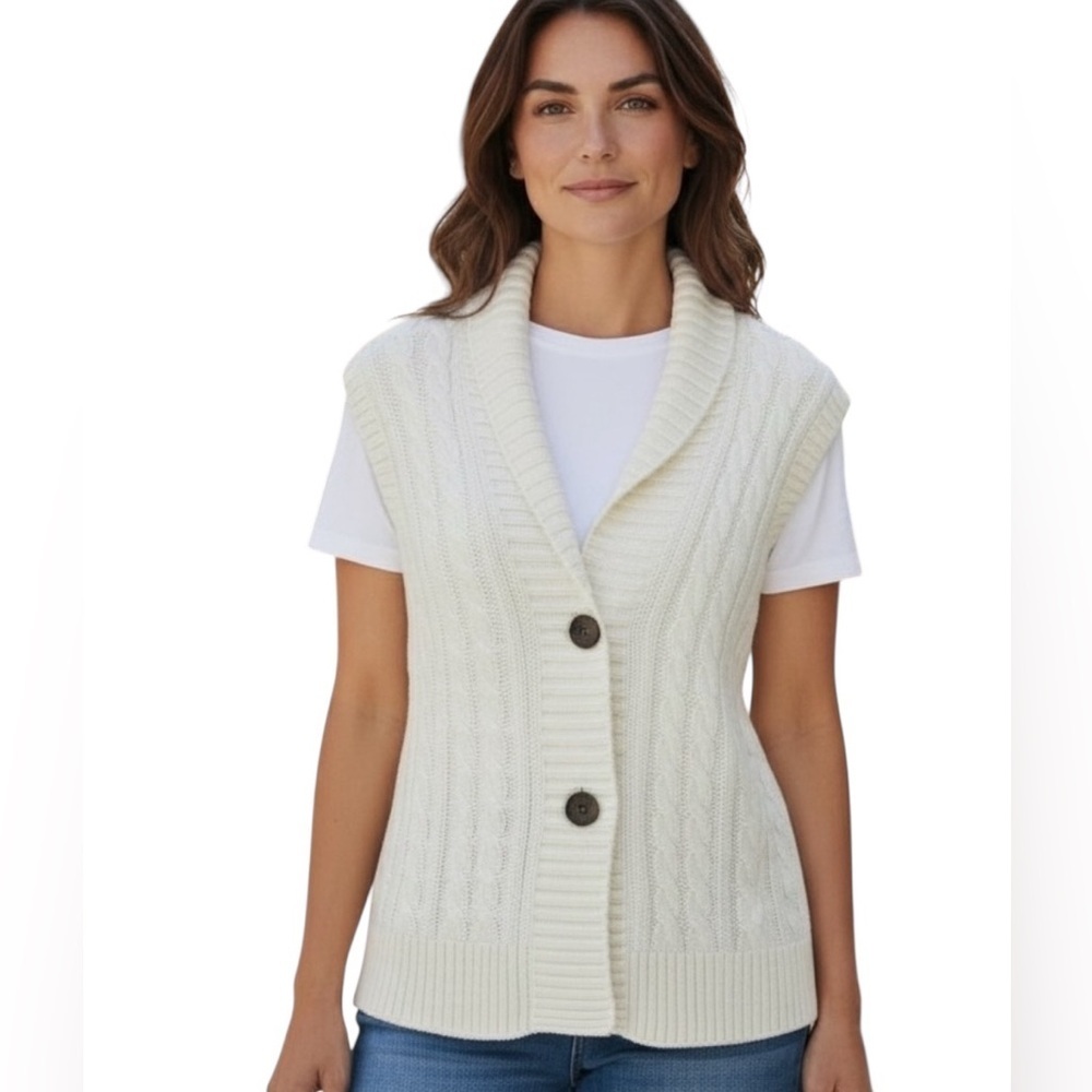 Maddison sleeveless cable knit sweater two button closure, ecru, sz Medium - Picture 8 of 8